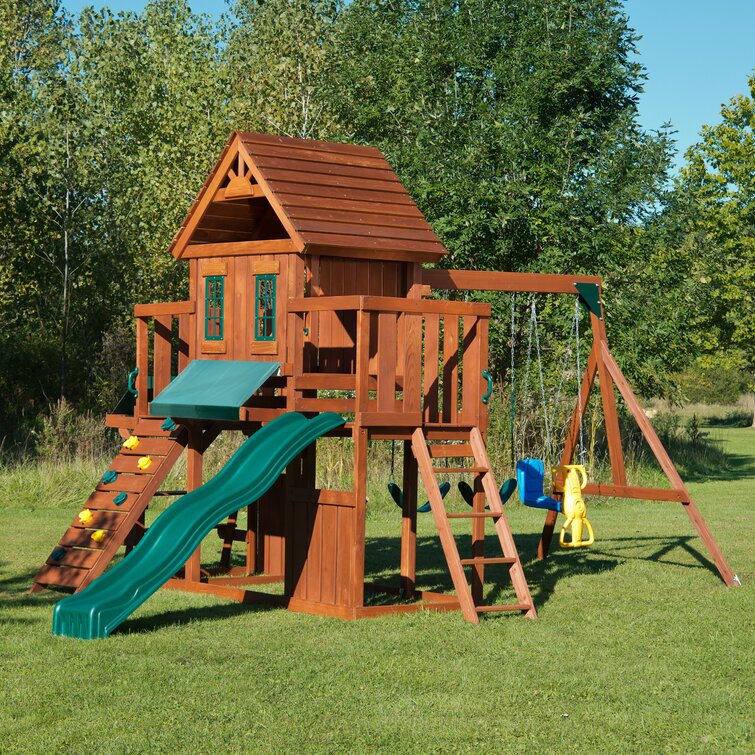 Wood play deals structure